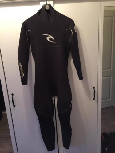 Wetsuit rip curl 3.2 medium