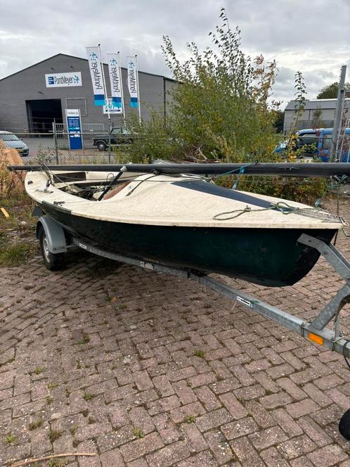 Whale 500 zeilboot polyester wit ZONDER TRAILER