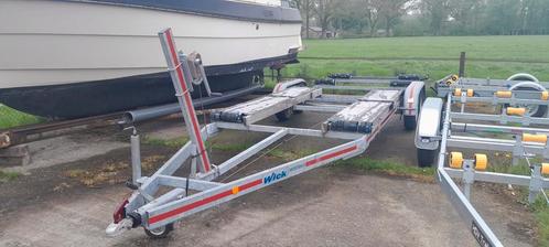 Wick 2600 kg trailer voor platboden of houseboot catamaram
