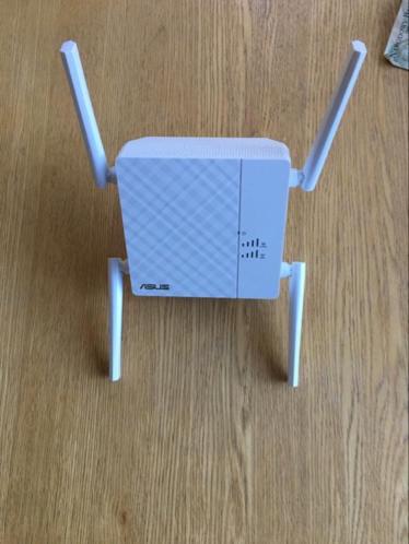 WiFi repeater access point ASUS AC2600 RP- AC87