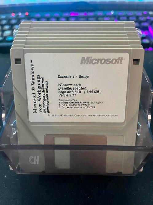 Windows 3.11 for workgroups Nederlands diskettes