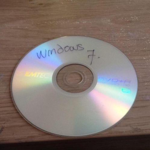 windows 7 installatie cd legaal met licentie code