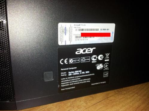 Windows 7 Pro licentie sticker met kast en 550W voeding