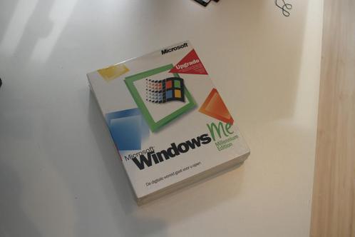 Windows ME Nederlandstalig nog in plastic folie