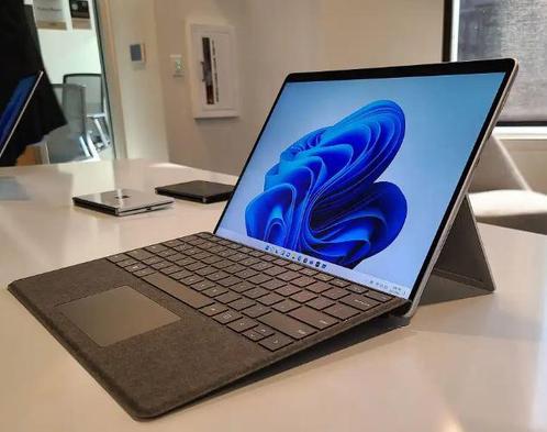 Windows Surface Pro 8 - Intel Core i7161TB
