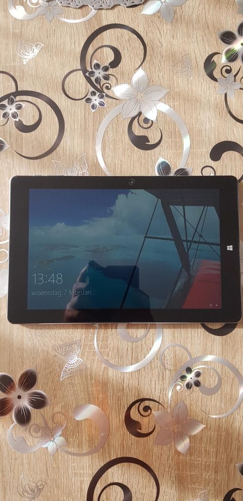 Windows tablet zwartgrijs met oplader chuwi als nieuw