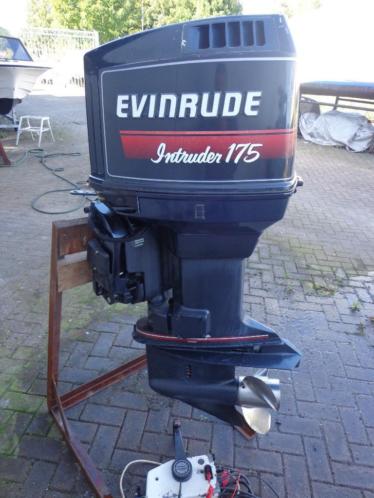 WINTER PRIJS Evinrude V6 175 pk autolube elec.start trim