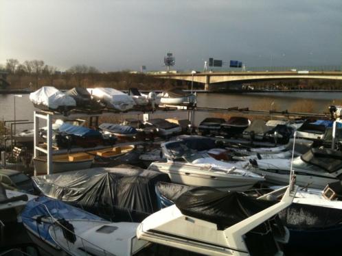 Winterstalling binnenbuiten te amsterdam va  30,-- per m2 