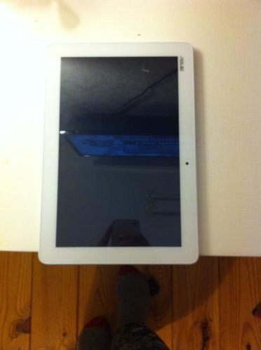 Witte Asus tablet