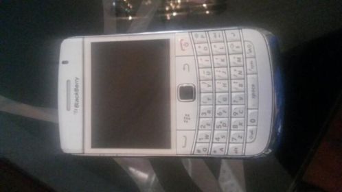 Witte BlackBerry 9700