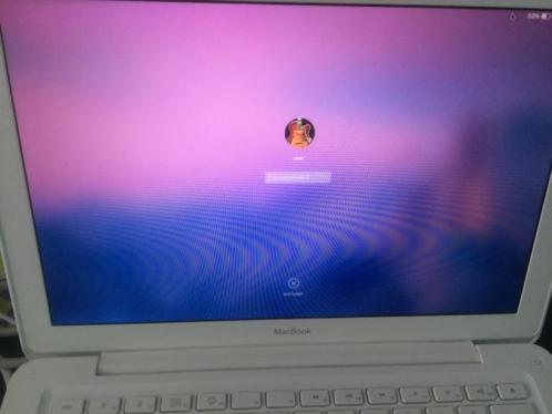 Witte MacBook pro 2010, aanschaf 2012