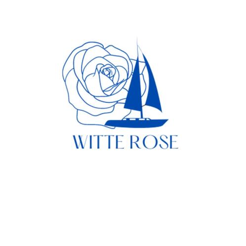 Witte Rose -Zeilles in de  Randmeer Locatie Joure