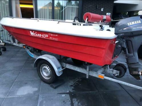 Wizard 430 sport  yamaha 15pk en boottrailer