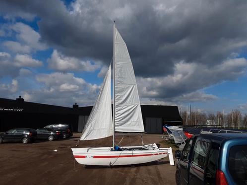 WOODS Catamaran Pixie 4.20