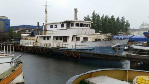 Woonschip. Uniek omgebouwd marineschip 1940