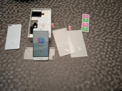 Xiaomi Mi 5 32GB Wit aangeboden