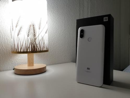 Xiaomi Mi 8 wit white 64gb