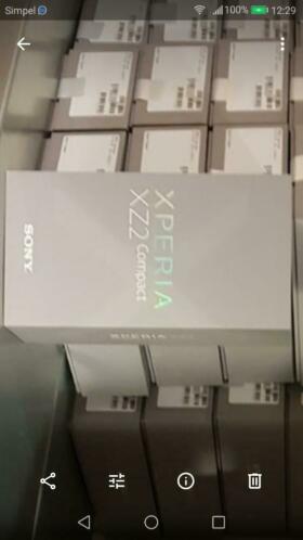 Xperia xz2 party 100 stuks prijs is per stuk