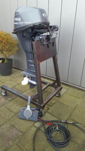 YAMAHA 15 pk LANGSTAART 2015 IN NIEUWSTAAT 