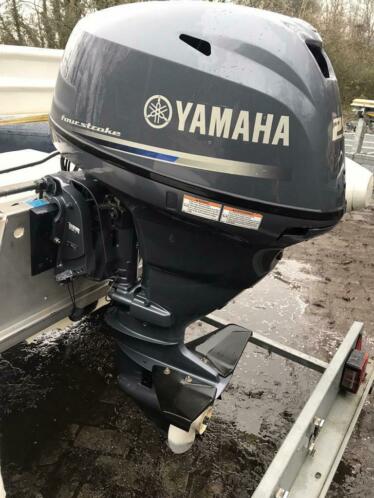 Yamaha 25 pk 4 takt motor