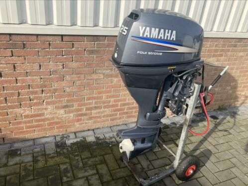 Yamaha 25 pk 4 takt, powertrim, bj 2008, vaarklaar