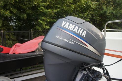 Yamaha 30 pk 4 takt powertrim 2008 nieuwstaat