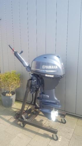 YAMAHA 30 pk EFI (BENZINEINJECTIE) LANGSTAART,STUURKNUPPEL