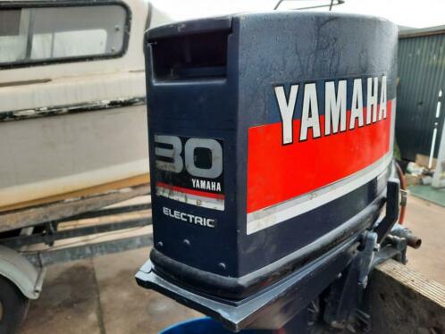Yamaha 30 pk kortstaart met elektrische start
