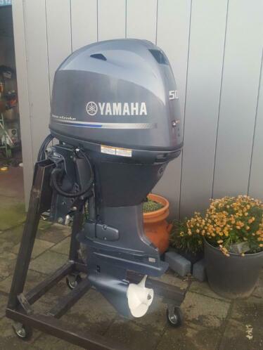 YAMAHA 50 pk 4 TAKT LANGSTAART EFI IN ZEER NETTE STAAT 