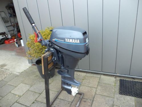 Yamaha 6 pk kortstaart 4 takt (sterke 2 cylinder)