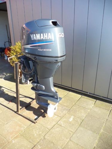 YAMAHA 60 pk LANGSTAART,POWERTRIM,SUPERNETJES