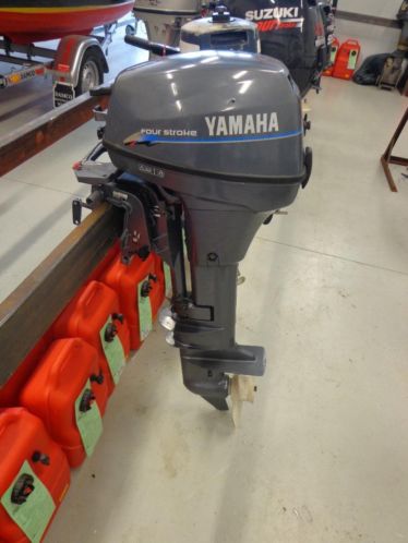 Yamaha 8 pk 4-takt Hig Thrust op knuppel of ab garantie