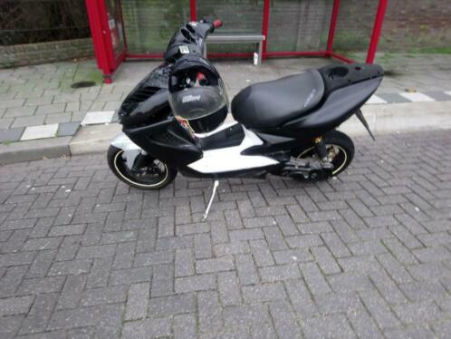 Yamaha aerox onderdelen 