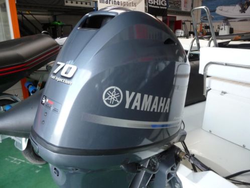 Yamaha F 70 pk EFI bouwjaar 2011 nieuwstaat 28 draaiuren 