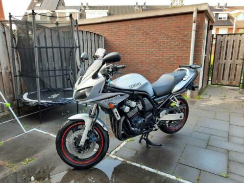 Yamaha Fazer FZS600