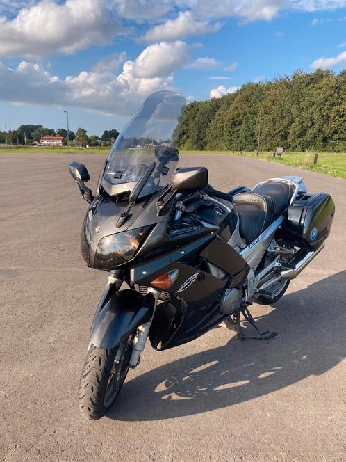 Yamaha FJR 1300