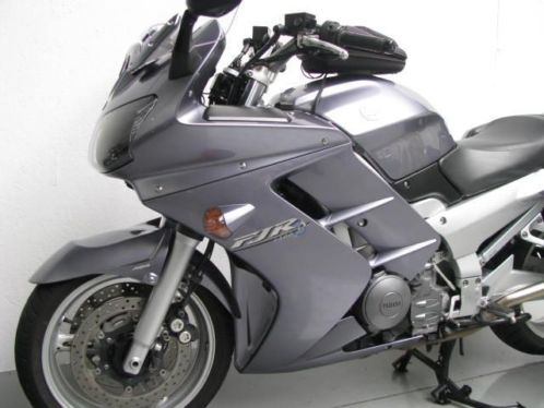 Yamaha FJR 1300 abs bouwjaar 2003 slechts 40796 KM 