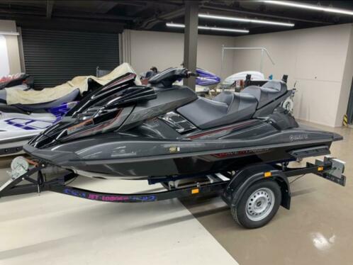 Yamaha FX Cruiser SVHO 27 uur met Trailer