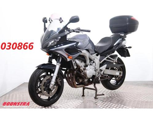 Yamaha FZ6 Fazer Koffer 52.275 km (bj 2005)