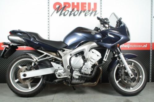 Yamaha FZ6 FZS 600 FAZER 600 (bj 2004)