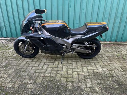 Yamaha FZR 1000 1993