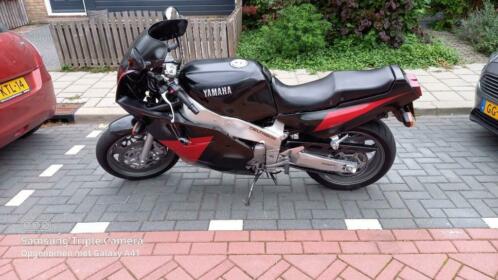 yamaha fzr 1000 genisis