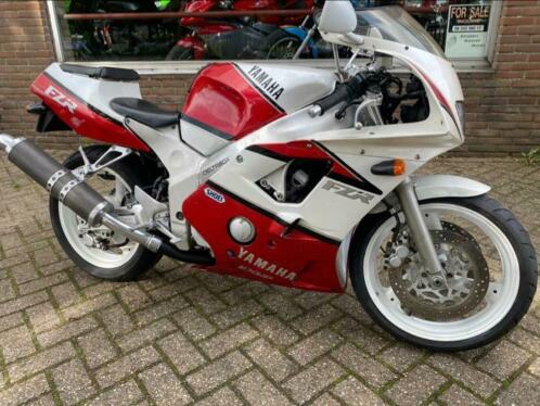 Yamaha fzr400rr fzr 400 rr fzr400 400r supersport cbr vfr fz