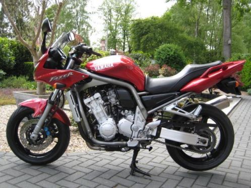 Yamaha FZS1000 Fazer 2002