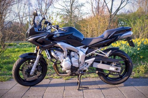 Yamaha FZS600 Fazer 2006 zeer mooie staat