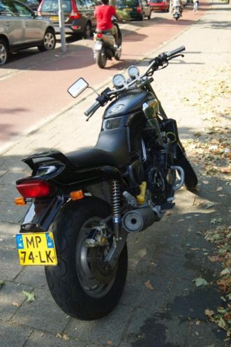 Yamaha FZX 750 ..
