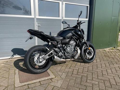 YAMAHA MT-07 ABS AKRAPOVIC (BJ-2022) 35kw