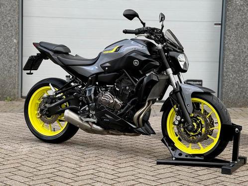 Yamaha MT-07 ABS NIGHT FLUO Carbon MT07 MT 07 35kw A2