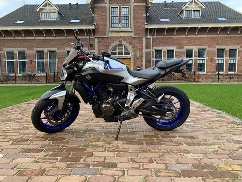 Yamaha MT 07 - Akrapovic - 2015