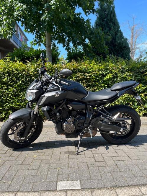 Yamaha MT 07 mat zwart ABS